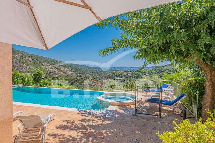 Image No.17-7 Bed House for sale