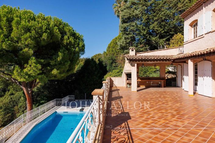 Image No.13-5 Bed House for sale