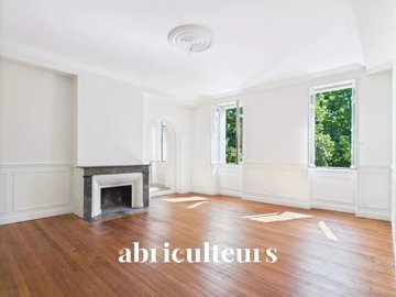 1 - Bordeaux, Apartment