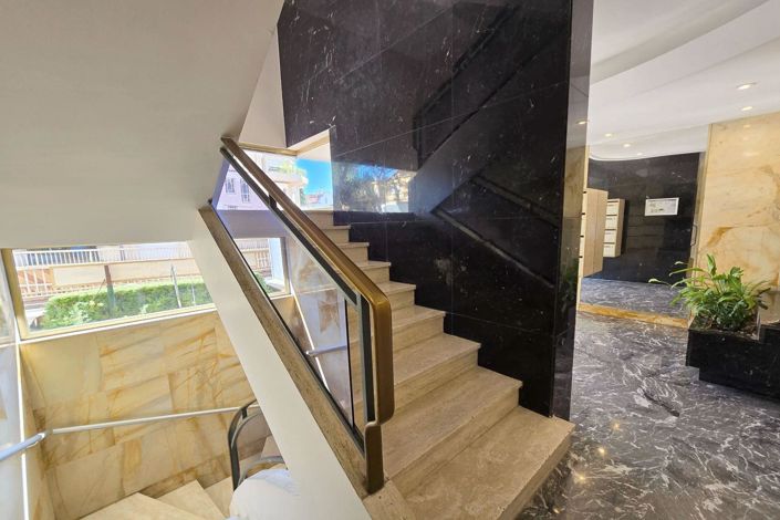 Image No.12-1 Bed Apartment for sale