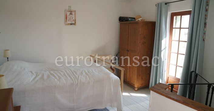 Image No.5-3 Bed House for sale