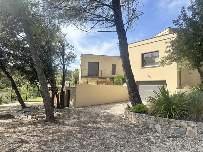 Image No.11-4 Bed House for sale