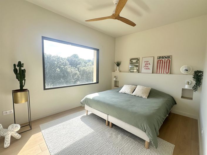 Image No.5-4 Bed House for sale