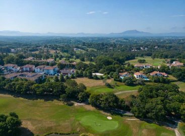 1 - Arcangues, Property