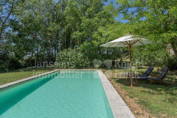 Image No.12-4 Bed House for sale