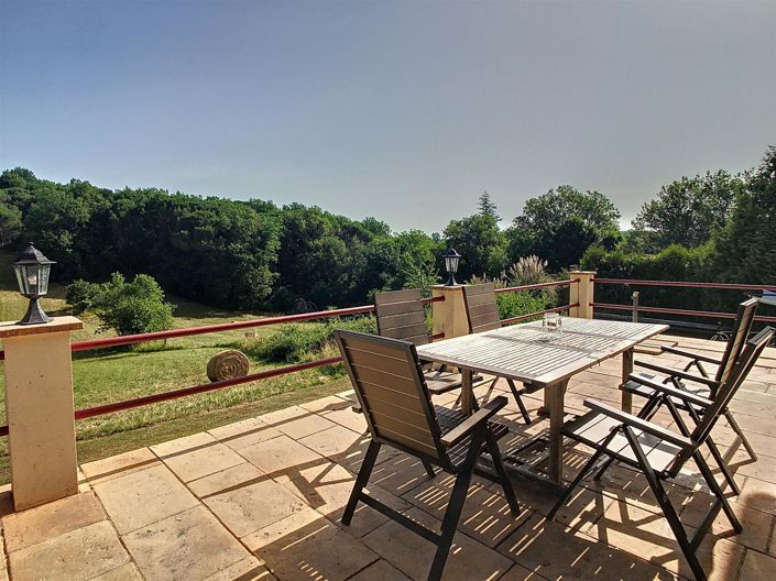 Image No.11-5 Bed House for sale