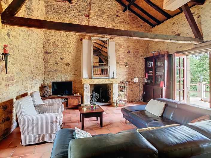 Image No.9-5 Bed House for sale