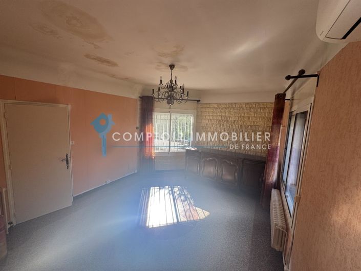 Image No.9-3 Bed House for sale