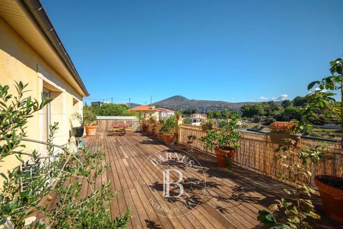 Image No.3-3 Bed House for sale