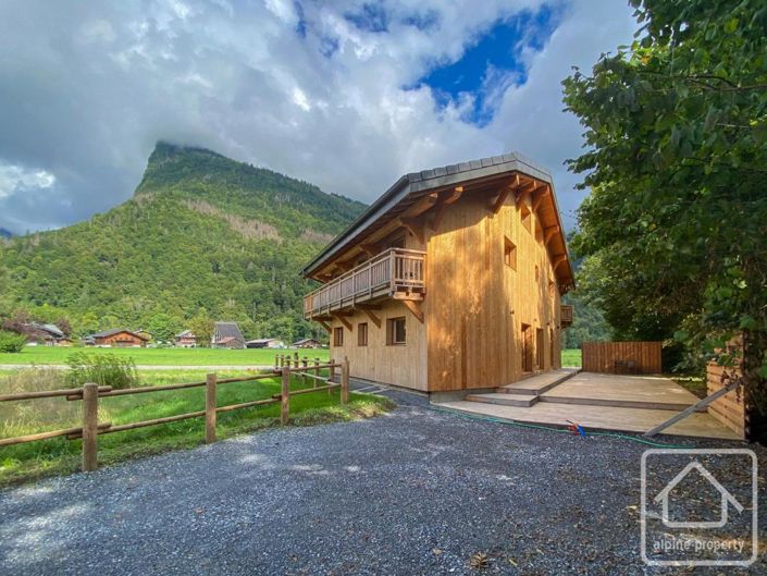 Image No.1-Propriété de 4 chambres à vendre à Samoëns