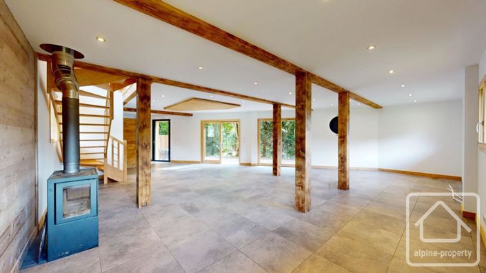 Image No.13-4 Bed Property for sale