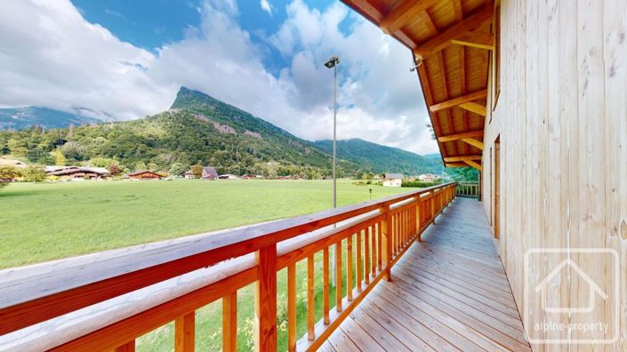 Image No.22-4 Bed Property for sale