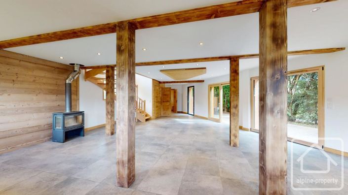 Image No.5-4 Bed Property for sale