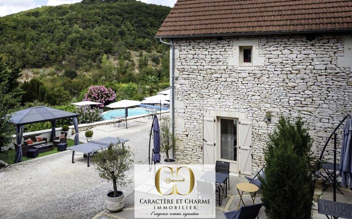 Image No.20-7 Bed House for sale