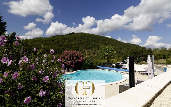 Image No.22-7 Bed House for sale