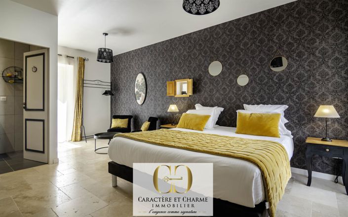 Image No.7-7 Bed House for sale