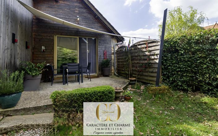 Image No.22-5 Bed House for sale