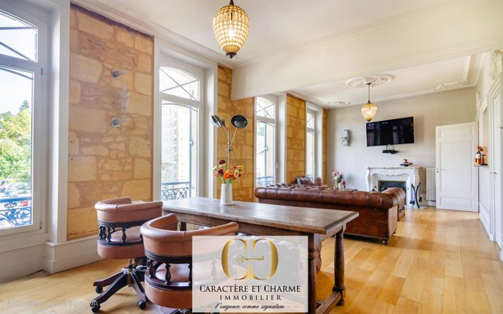 Image No.16-5 Bed House for sale