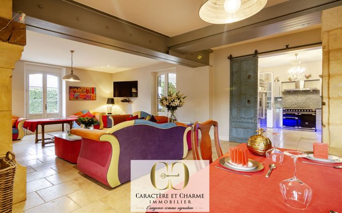 Image No.7-5 Bed House for sale