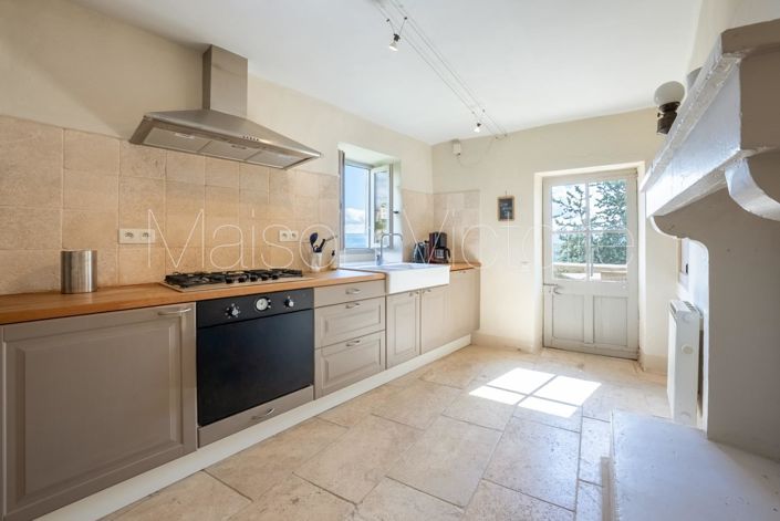 Image No.11-2 Bed House for sale