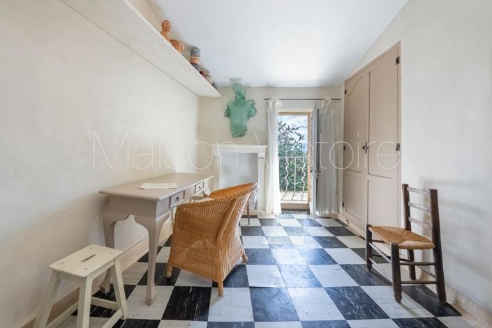 Image No.16-2 Bed House for sale