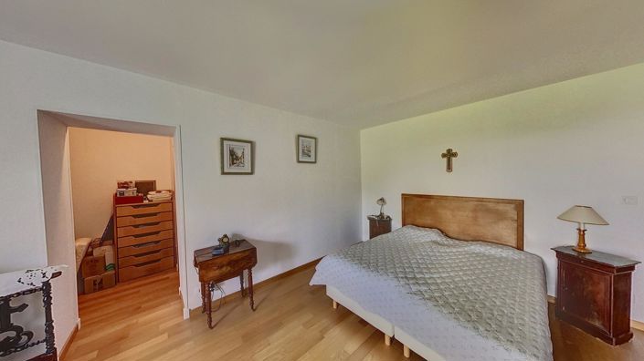 Image No.16-9 Bed House for sale