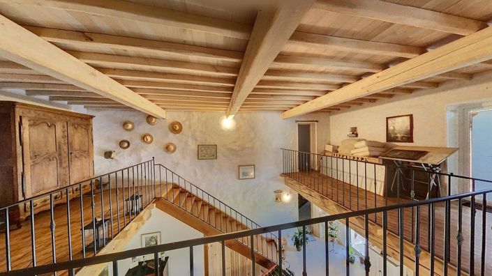 Image No.20-9 Bed House for sale