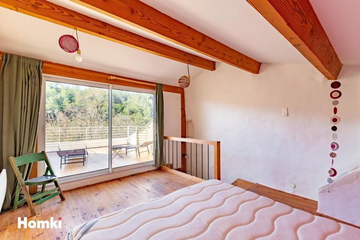 Image No.11-4 Bed House for sale