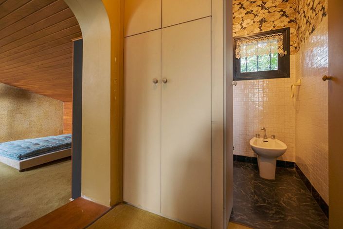 Image No.16-4 Bed House for sale