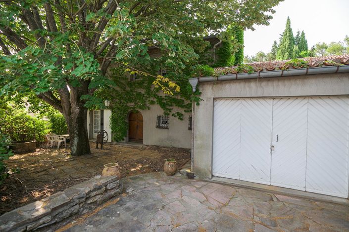 Image No.18-4 Bed House for sale