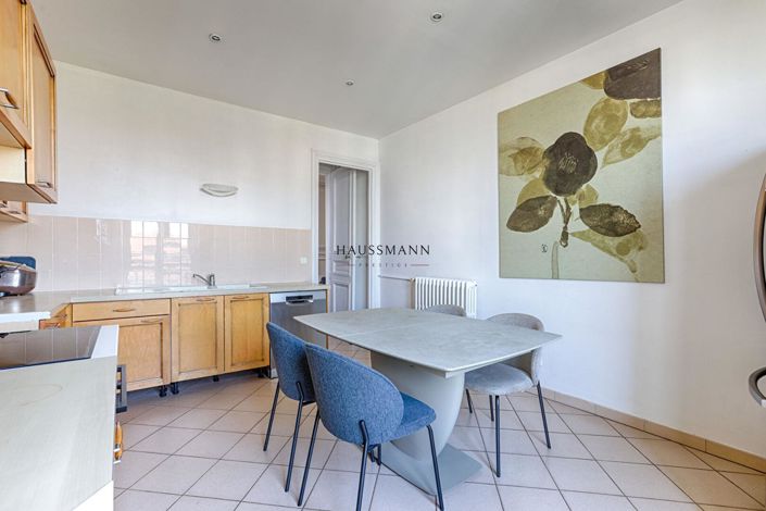 Image No.10-4 Bed Apartment for sale