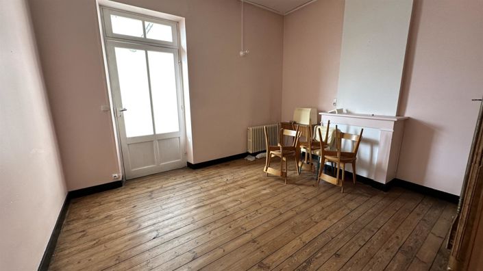 Image No.8-14 Bed House for sale