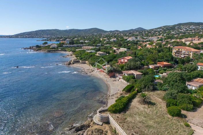 Image No.2-Maison de 5 chambres à vendre à Var