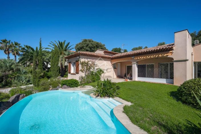 Image No.3-5 Bed House for sale