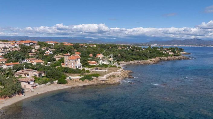 Image No.6-Maison de 5 chambres à vendre à Var