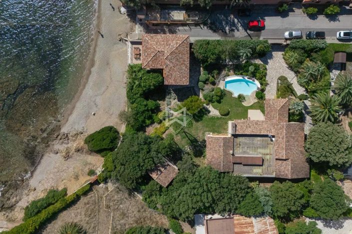 Image No.6-5 Bed House for sale