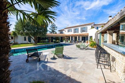 Maison de 6 chambres à vendre à Charente-Maritime