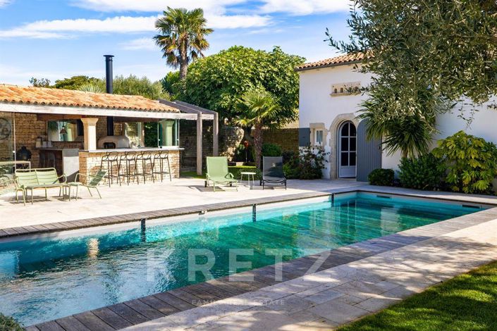 Image No.6-6 Bed House for sale