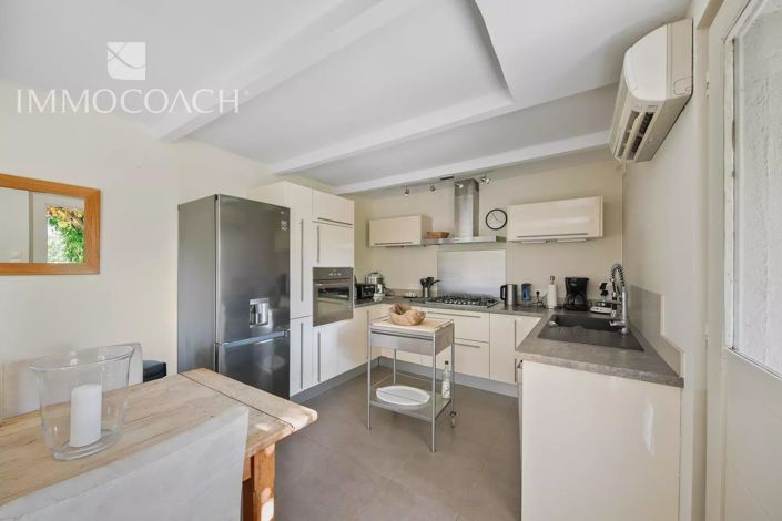 Image No.16-4 Bed House for sale