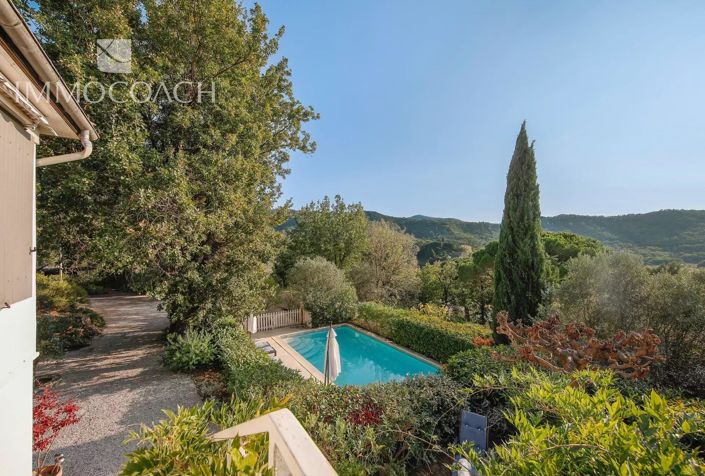 Image No.6-4 Bed House for sale