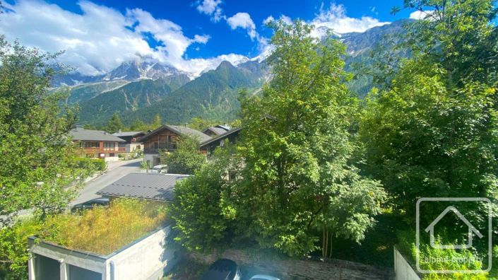 Image No.20-3 Bed Apartment for sale