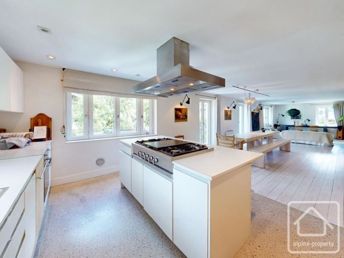 Image No.5-3 Bed Apartment for sale