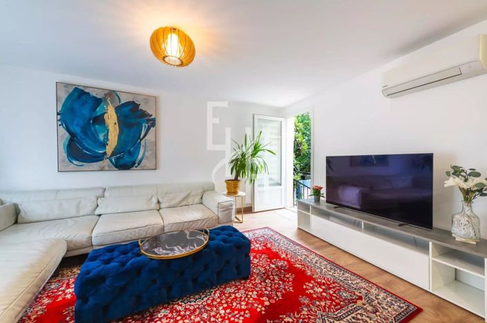 Image No.4-4 Bed Apartment for sale