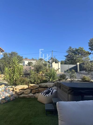 Image No.13-4 Bed House for sale