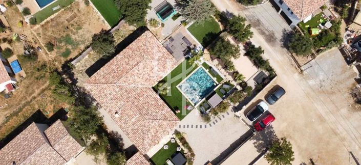 Image No.8-4 Bed House for sale