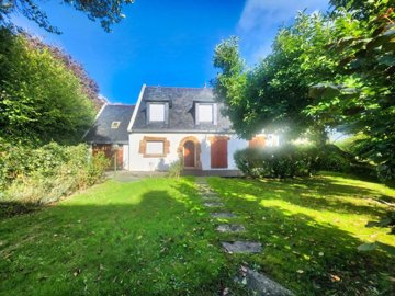 1 - Carhaix-Plouguer, Maison
