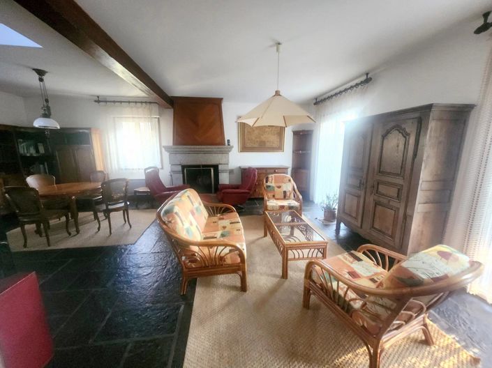 Image No.3-Maison de 4 chambres à vendre à Carhaix-Plouguer