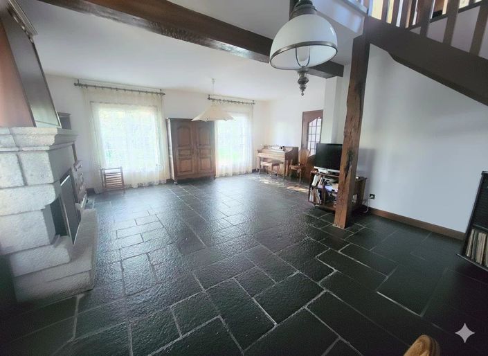 Image No.3-Maison de 4 chambres à vendre à Carhaix-Plouguer