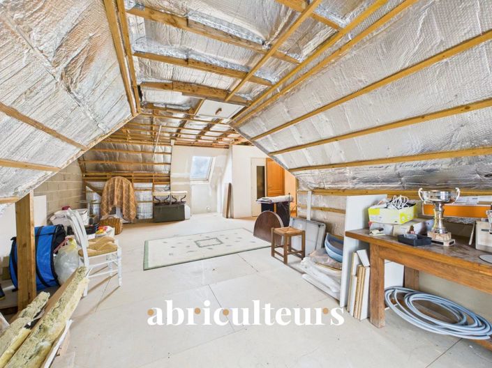 Image No.12-3 Bed House for sale