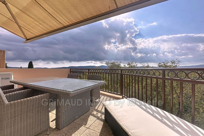 Image No.2-Appartement de 2 chambres à vendre à Grimaud